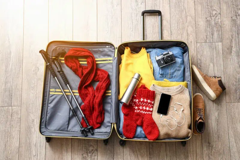 Algunas aerolíneas los bastones te permiten llevar en equipaje