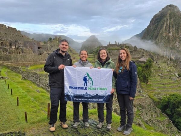 Climate in the Peruvian Andes: Dry Season and Rainy Season