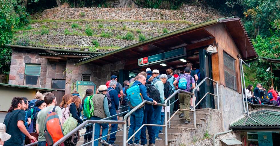 Machu Picchu puerta de control