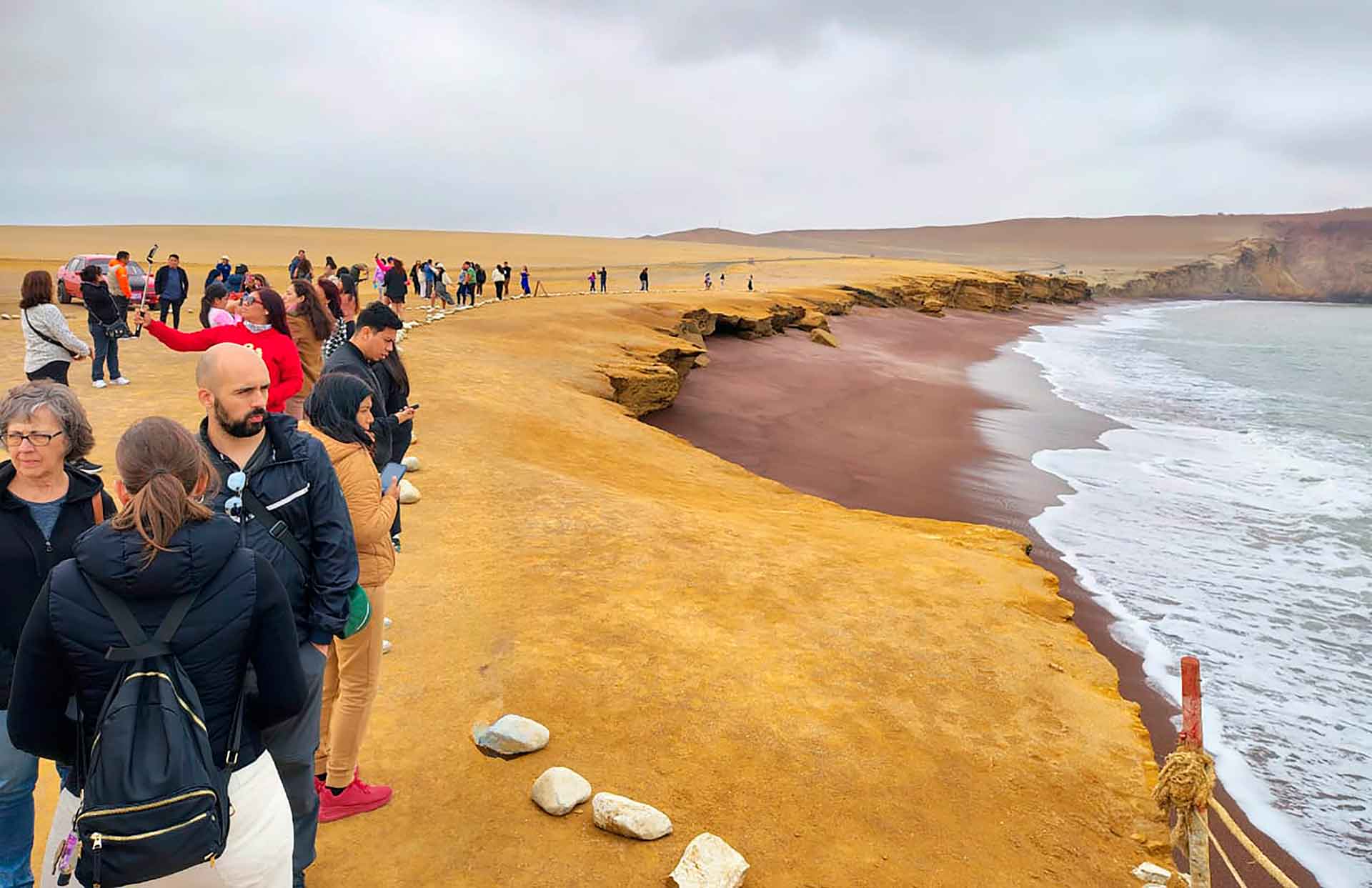 Qué ropa usar en Paracas: guía práctica para el mar, el viento y el desierto