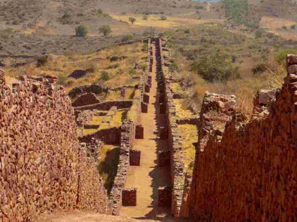 Valle Sur del Cusco: Tipón, Pikillaqta y Andahuaylillas full day