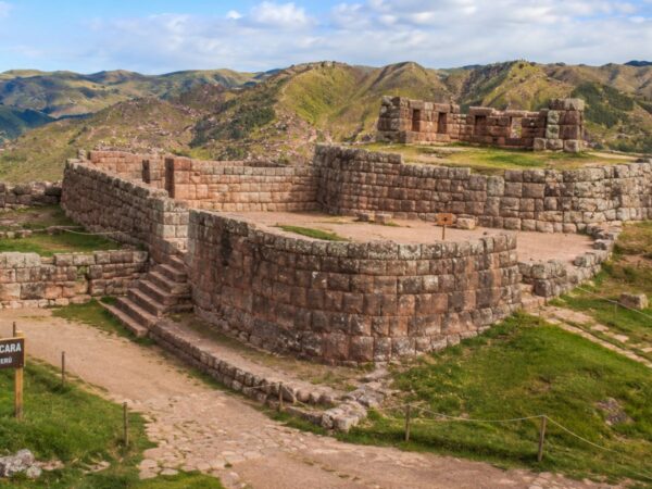 Puka Pukara: historia, arquitectura y visita a la Fortaleza Roja de Cusco