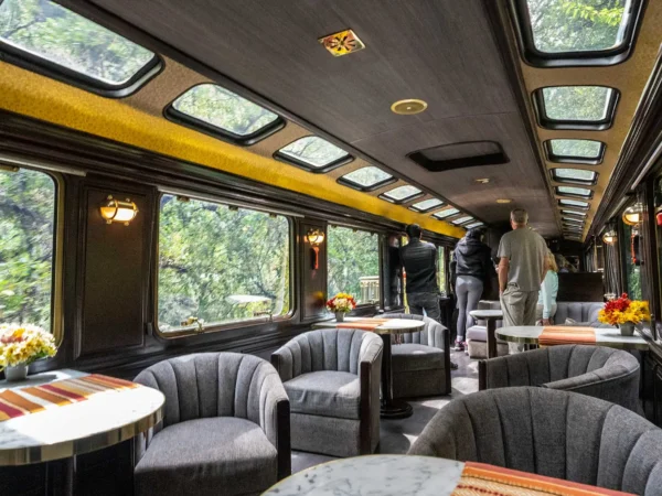 Luxury Machu Picchu: Panoramic train, hotel and private experience
