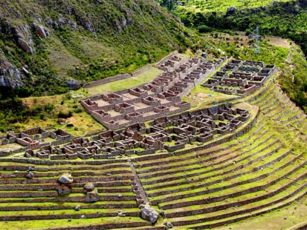 Archaeological Sites of the Inca Trail (Llaqtapata, Sayacmarca, Wiñay Wayna)