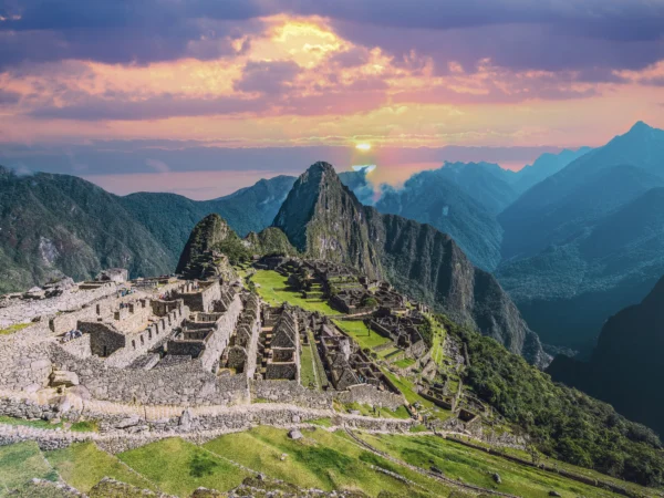 Circuitos y rutas oficiales dentro de Machu Picchu