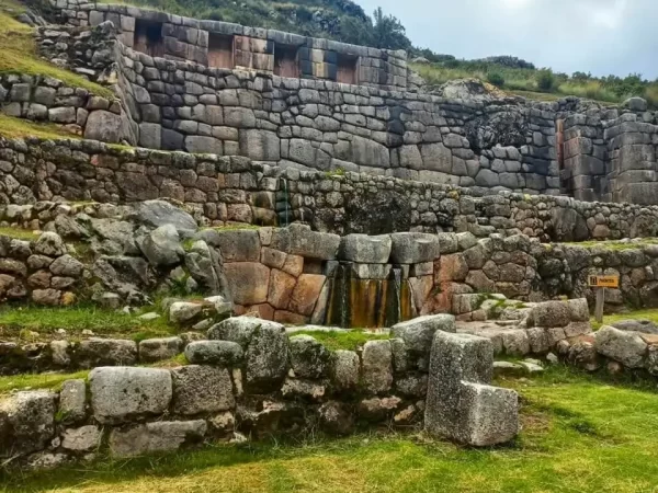 Tambomachay: historia, arquitectura y visita al Baño del Inca en Cusco
