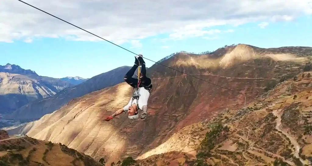 ZIP LINE